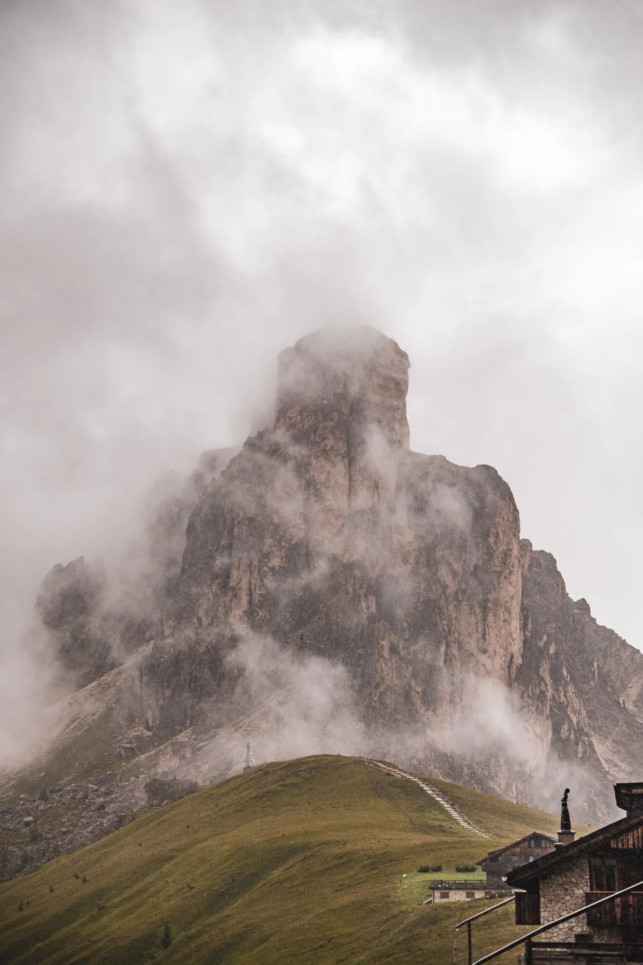 Passo Giau inmitten der Dolomiten